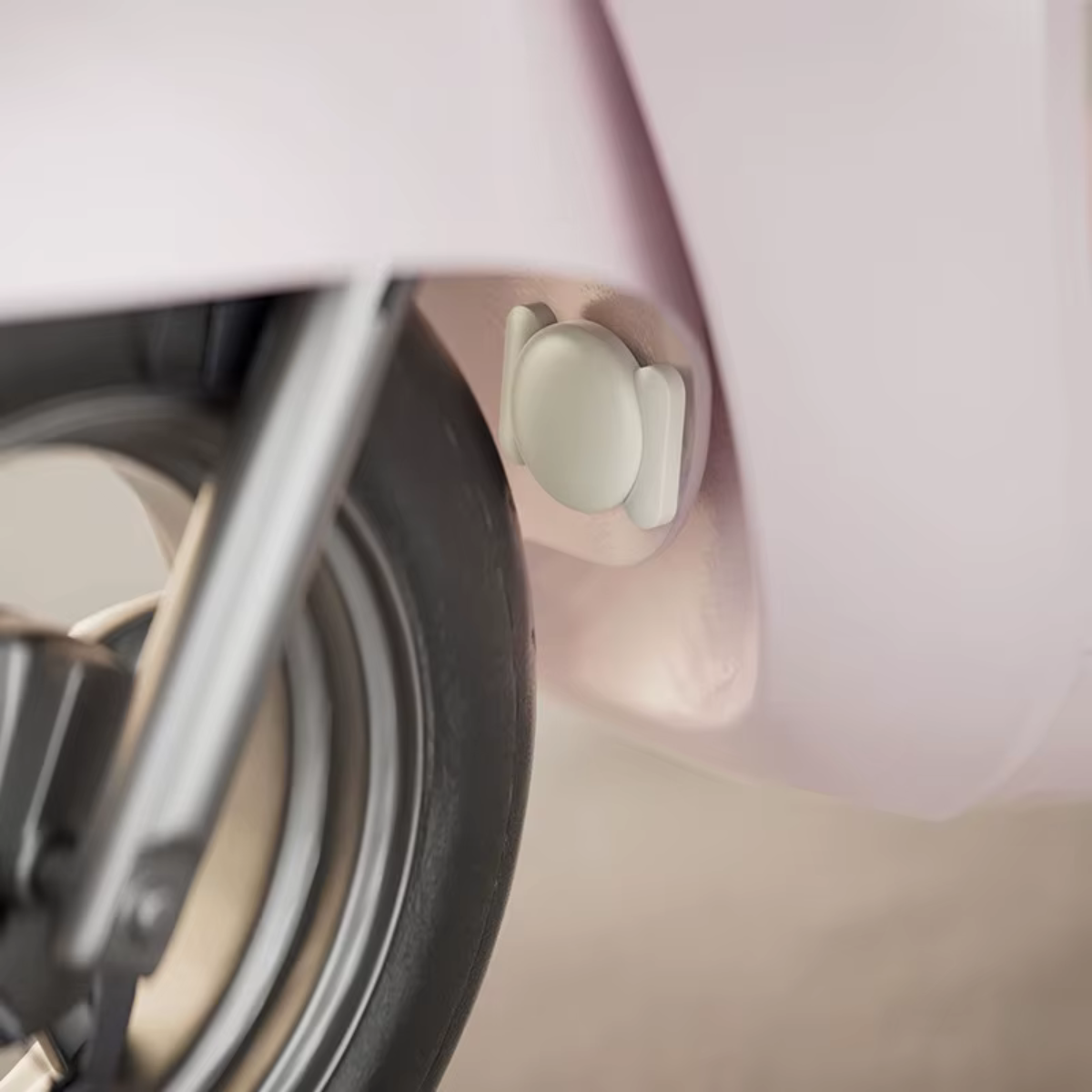 SmartTag – GPS Tracker for Keys, Cars, Bags & More